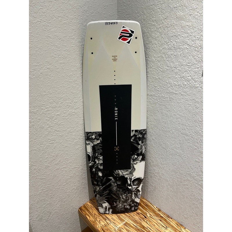Demo 2024 Ronix Quarter Til Midnight Wakeboard 134