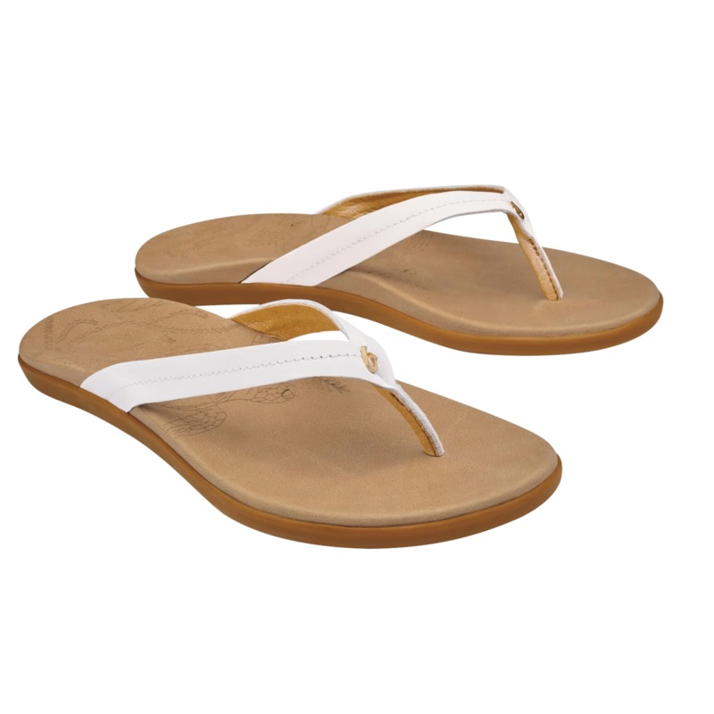 OluKai Honu Womens Sandal Bright White / Golden Sand