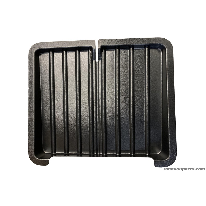 15′-18′ Axis A24 Above Engine Storage Tray