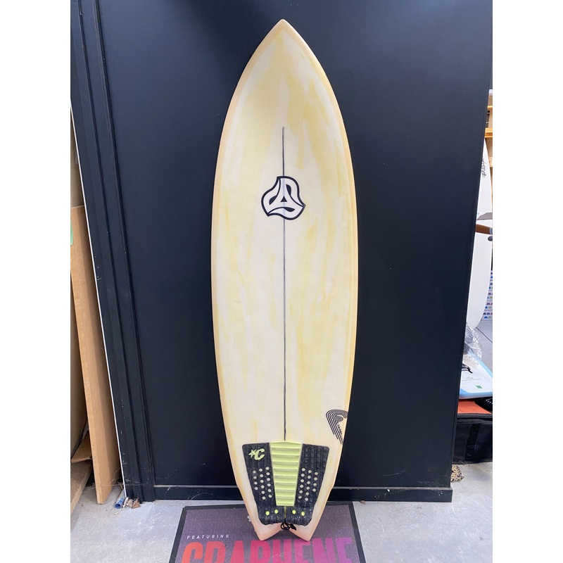 Second hand Primal Glen Careek Design, 5’11, approx 38L