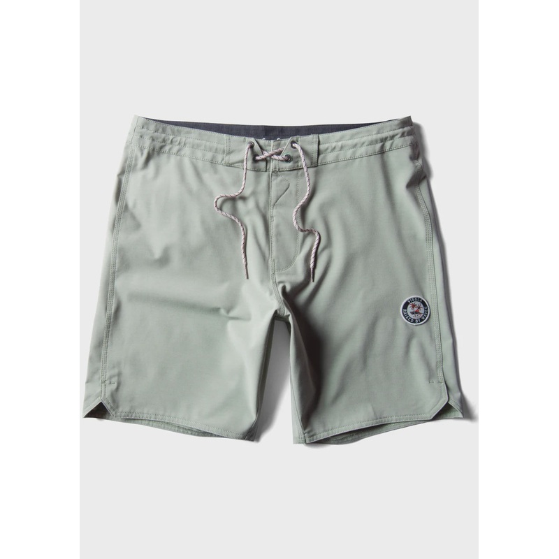 Vissla Solid Sets 18.5″ Boardshorts – Tidal Blue